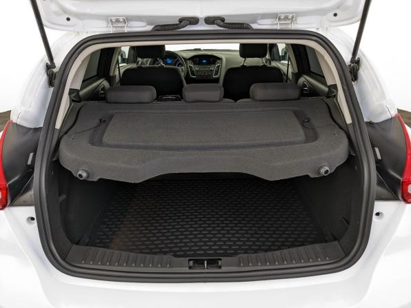 Ford Focus III Рестайлинг с пробегом 2018 года, цена 1 490 000 рублей, 38429 км, хэтчбек, Автокод Объявления