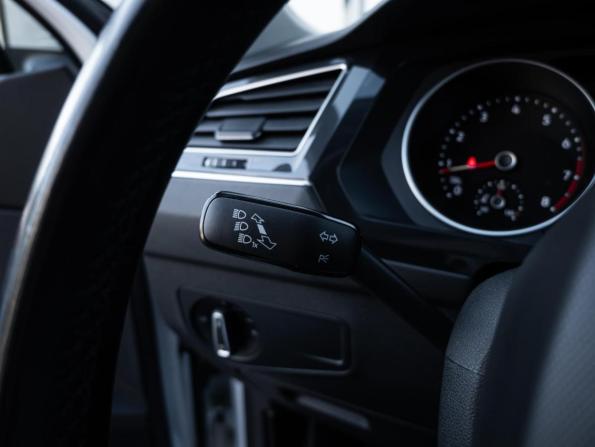 Volkswagen Tiguan II Рестайлинг с пробегом 2020 года, цена 2 698 000 рублей, 46439 км, внедорожник, Автокод Объявления