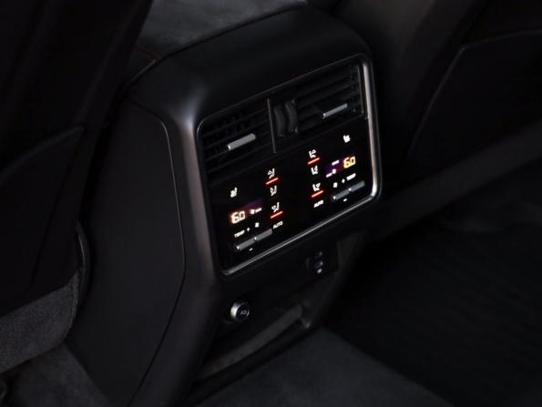 Porsche Cayenne III с пробегом 2022 года, цена 11 799 000 рублей, 30762 км, внедорожник, Автокод Объявления