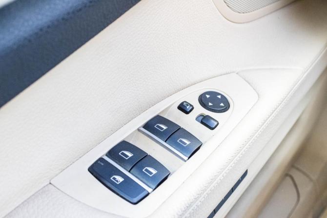 BMW 7 серии V (F01/F02/F04) с пробегом 2011 года, цена 1 669 000 рублей, 132692 км, седан, Автокод Объявления
