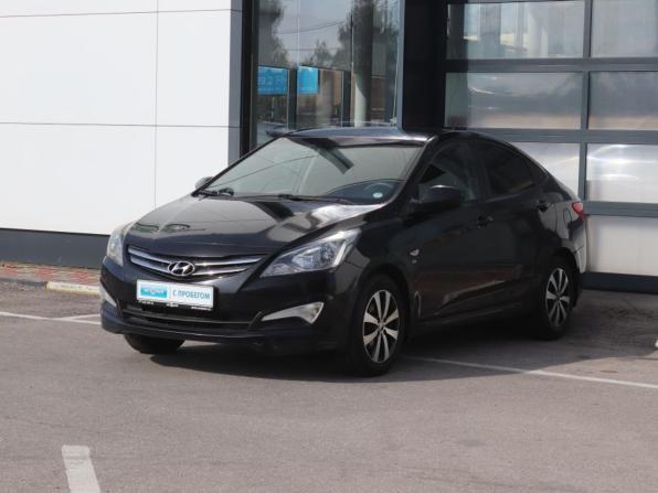Hyundai Solaris I Рестайлинг с пробегом 2016 года, цена 1 047 000 рублей, 117000 км, седан, Автокод Объявления