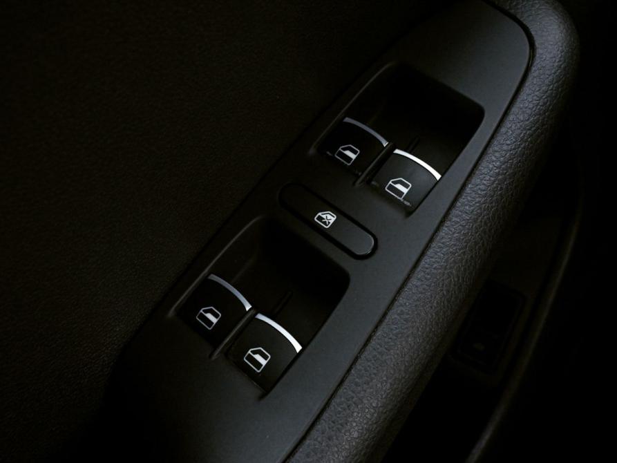 Volkswagen Jetta VI Екатеринбург  - изображение 12