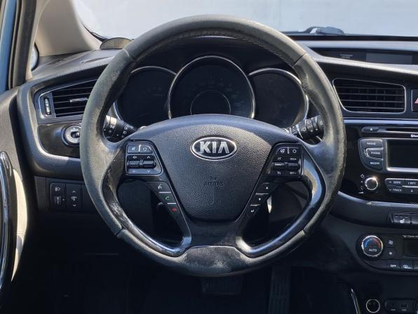 Kia Ceed II с пробегом 2014 года, цена 830 000 рублей, 269029 км, хэтчбек, Автокод Объявления