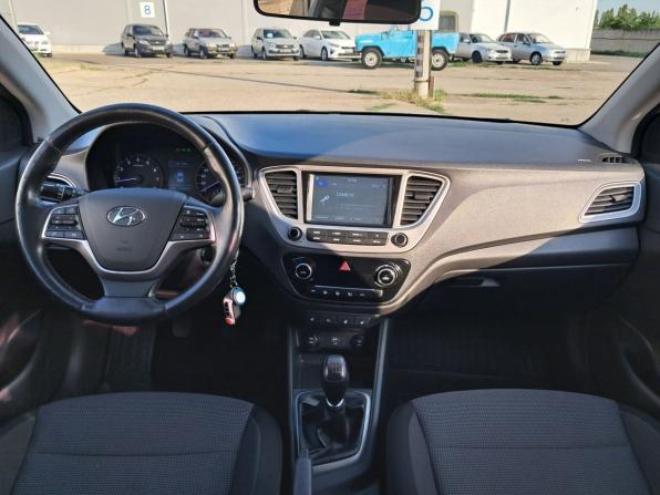 Hyundai Solaris II с пробегом 2019 года, цена 1 290 000 рублей, 144000 км, седан, Автокод Объявления