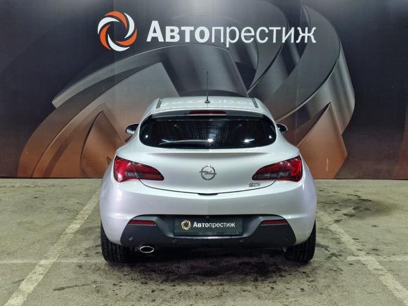 Opel Astra J Рестайлинг с пробегом 2012 года, цена 840 000 рублей, 203945 км, хэтчбек, Автокод Объявления
