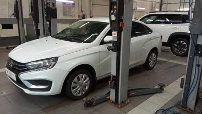 Lada (ВАЗ) Vesta I с пробегом 2023 года, цена 1 053 000 рублей, 58309 км, универсал, Автокод Объявления