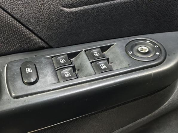Renault Kaptur I с пробегом 2016 года, цена 985 000 рублей, 253516 км, внедорожник, Автокод Объявления