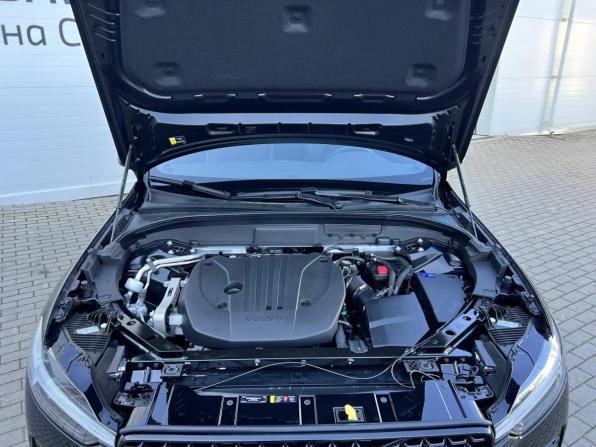 Volvo XC60 II Рестайлинг 2 с пробегом 2025 года, цена 6 139 000 рублей, 40 км, внедорожник, Автокод Объявления