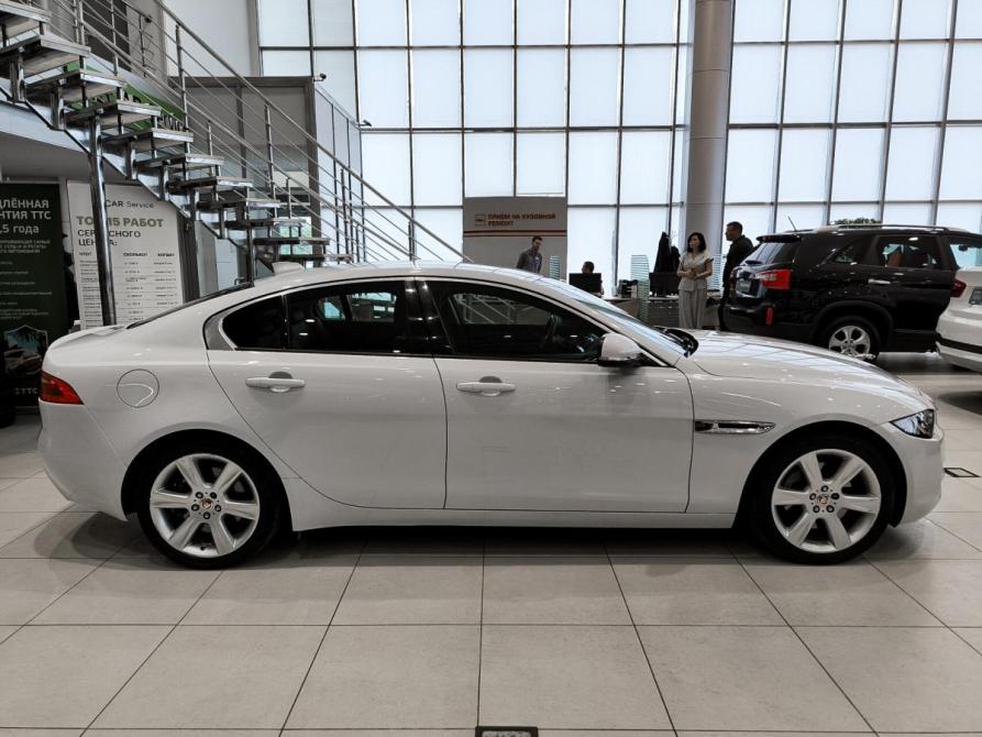 Jaguar XE I Казань  - изображение 5