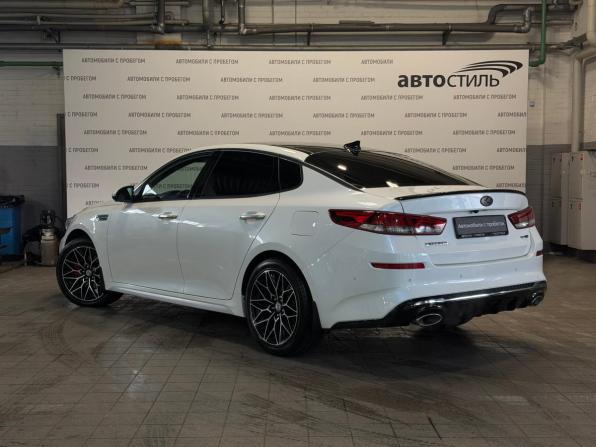 Kia Optima IV Рестайлинг с пробегом 2020 года, цена 2 299 000 рублей, 111000 км, седан, Автокод Объявления