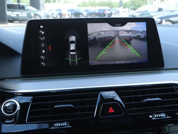 BMW 5 серии VII (G30/G31/G38) с пробегом 2018 года, цена 3 890 000 рублей, 82620 км, седан, Автокод Объявления