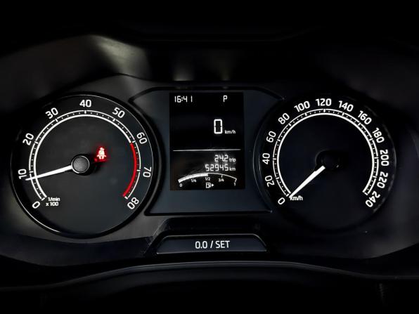 Skoda Rapid II с пробегом 2021 года, цена 1 716 000 рублей, 52946 км, лифтбек, Автокод Объявления