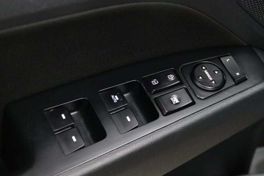 Hyundai Elantra VI (AD) Рестайлинг Сургут  - изображение 18