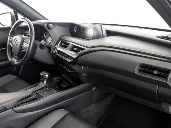 Lexus UX I с пробегом 2022 года, цена 3 999 000 рублей, 46975 км, внедорожник, Автокод Объявления
