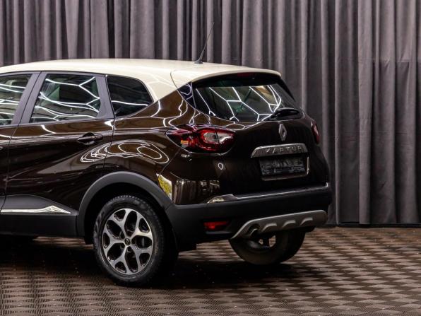 Renault Kaptur I с пробегом 2018 года, цена 1 495 000 рублей, 113484 км, внедорожник, Автокод Объявления