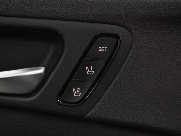 Kia Optima IV Рестайлинг с пробегом 2018 года, цена 1 999 000 рублей, 132539 км, седан, Автокод Объявления