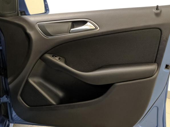 Mercedes-Benz B-Класс II (W246) с пробегом 2014 года, цена 1 700 000 рублей, 38412 км, хэтчбек, Автокод Объявления