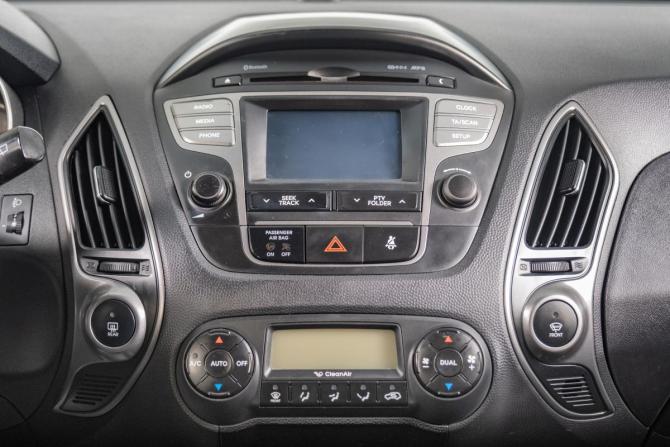 Hyundai ix35 I Рестайлинг с пробегом 2014 года, цена 1 379 000 рублей, 156500 км, внедорожник, Автокод Объявления