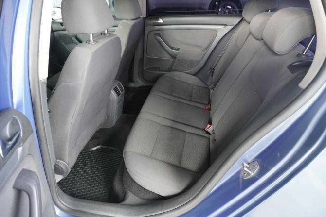Volkswagen Golf V с пробегом 2007 года, цена 670 000 рублей, 211890 км, хэтчбек, Автокод Объявления