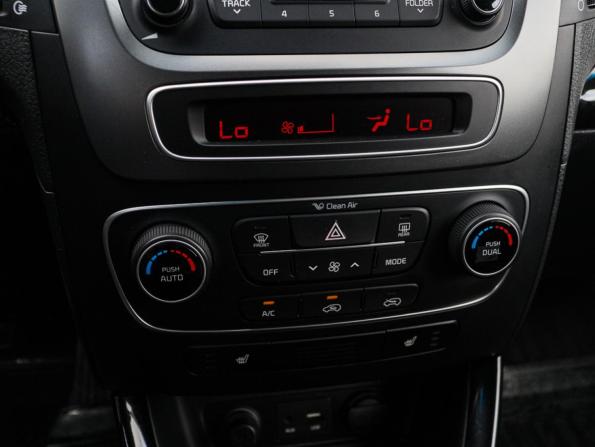 Kia Sorento II Рестайлинг с пробегом 2019 года, цена 1 830 000 рублей, 245056 км, внедорожник, Автокод Объявления