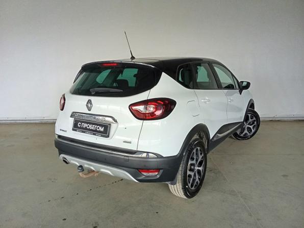 Renault Kaptur I с пробегом 2017 года, цена 1 460 000 рублей, 110000 км, внедорожник, Автокод Объявления