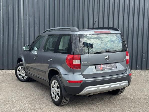 Skoda Yeti I Рестайлинг с пробегом 2016 года, цена 1 200 000 рублей, 94300 км, внедорожник, Автокод Объявления