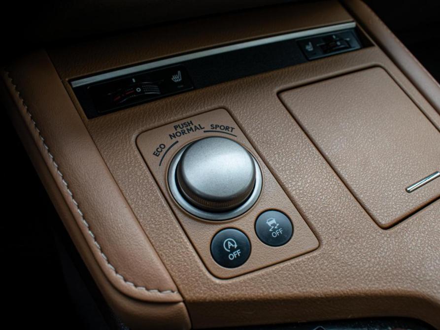 Lexus ES VI Рестайлинг Краснодар  - изображение 16