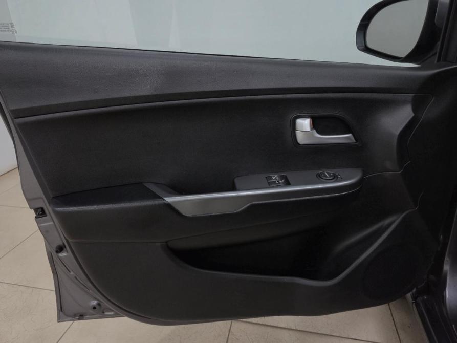 Kia Rio III Рестайлинг Альметьевск  - изображение 7