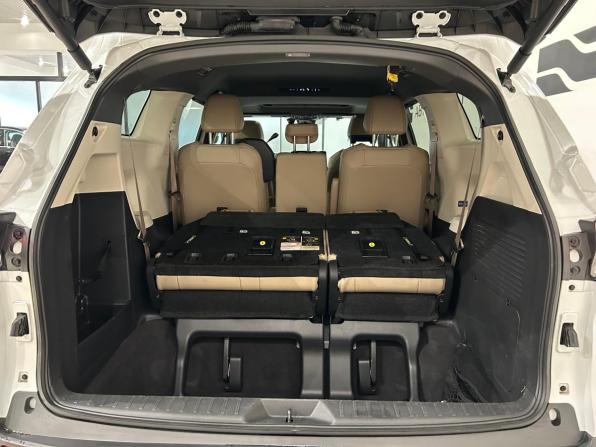 Toyota Sienna IV с пробегом 2021 года, цена 4 999 000 рублей, 76257 км, минивэн, Автокод Объявления