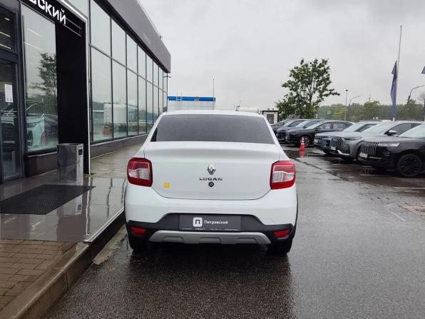 Renault Logan II Рестайлинг с пробегом 2021 года, цена 905 000 рублей, 182997 км, седан, Автокод Объявления