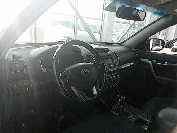 Kia Sorento II Рестайлинг с пробегом 2015 года, цена 2 129 000 рублей, 107000 км, внедорожник, Автокод Объявления