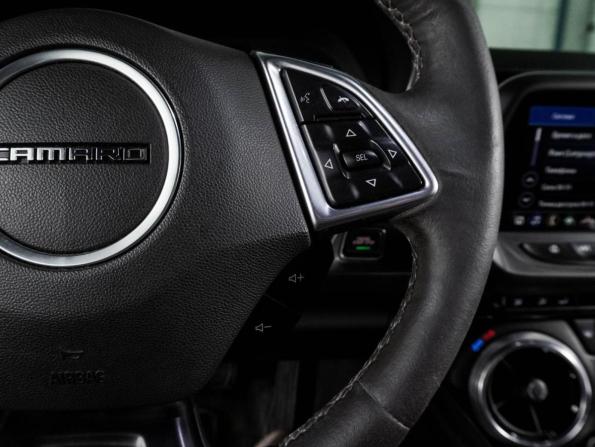 Chevrolet Camaro VI Рестайлинг с пробегом 2019 года, цена 2 385 000 рублей, 69156 км, купе, Автокод Объявления