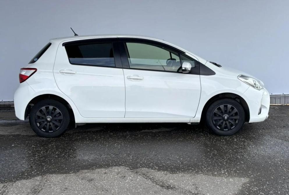 Toyota Vitz III (XP130) Рестайлинг Киров  - изображение 4