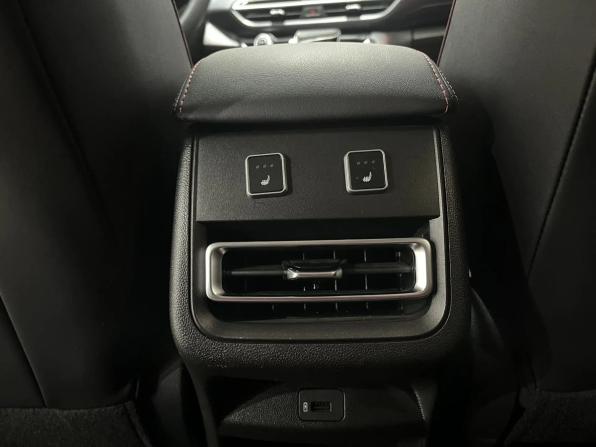 Changan Eado Plus с пробегом 2024 года, цена 1 649 000 рублей, 9345 км, седан, Автокод Объявления
