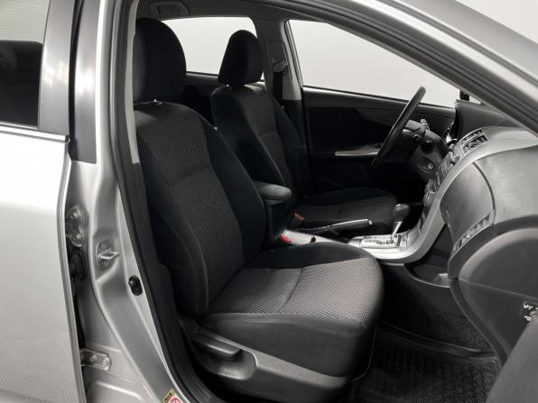 Toyota Corolla X (E140 E150) Рестайлинг с пробегом 2012 года, цена 898 900 рублей, 267255 км, седан, Автокод Объявления