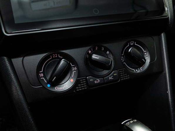 Volkswagen Polo V с пробегом 2010 года, цена 630 000 рублей, 220000 км, хэтчбек, Автокод Объявления