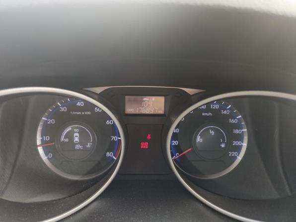 Hyundai ix35 I с пробегом 2013 года, цена 1 050 000 рублей, 175000 км, внедорожник, Автокод Объявления