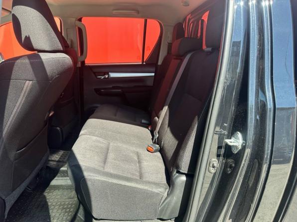 Toyota Hilux VIII с пробегом 2019 года, цена 3 690 000 рублей, 176030 км, offers.body_type.unknown, Автокод Объявления