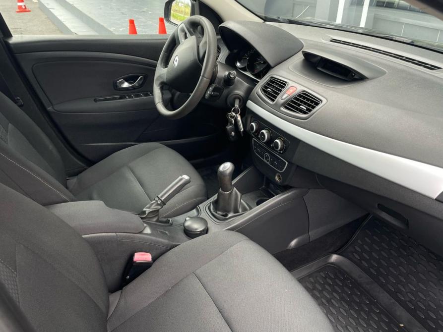 Renault Fluence I Санкт-Петербург  - изображение 13