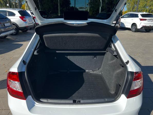 Skoda Rapid I Рестайлинг с пробегом 2019 года, цена 1 477 000 рублей, 116915 км, лифтбек, Автокод Объявления