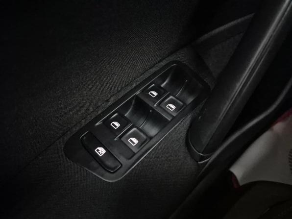 Volkswagen Golf VII с пробегом 2013 года, цена 845 000 рублей, 179203 км, хэтчбек, Автокод Объявления
