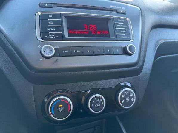 Kia Rio III Рестайлинг с пробегом 2016 года, цена 975 392 рубля, 170734 км, седан, Автокод Объявления