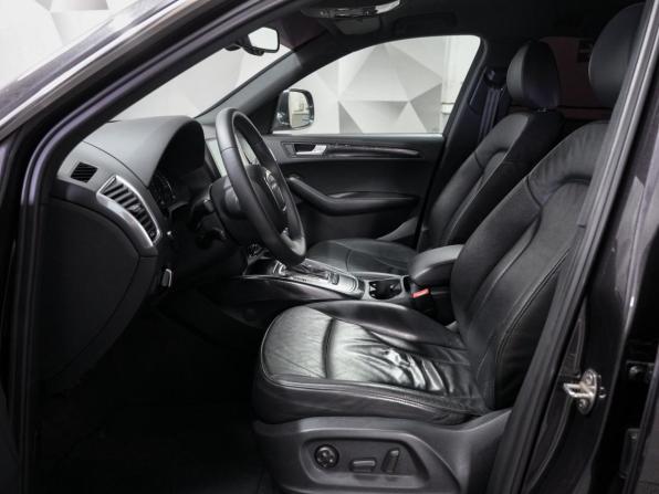 Audi Q5 I (8R) с пробегом 2009 года, цена 1 390 000 рублей, 181356 км, внедорожник, Автокод Объявления