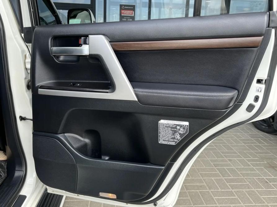 Toyota Land Cruiser 200 Series Рестайлинг 2 Волгоград  - изображение 17