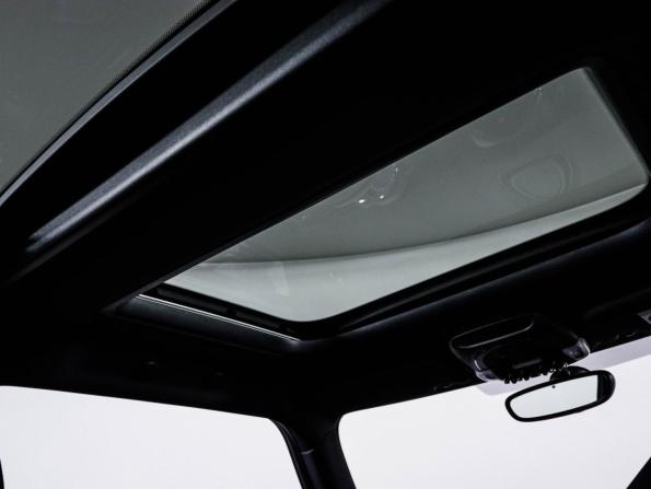 Mini Hatch III (F55/F56) Рестайлинг с пробегом 2019 года, цена 4 290 000 рублей, 8045 км, хэтчбек, Автокод Объявления