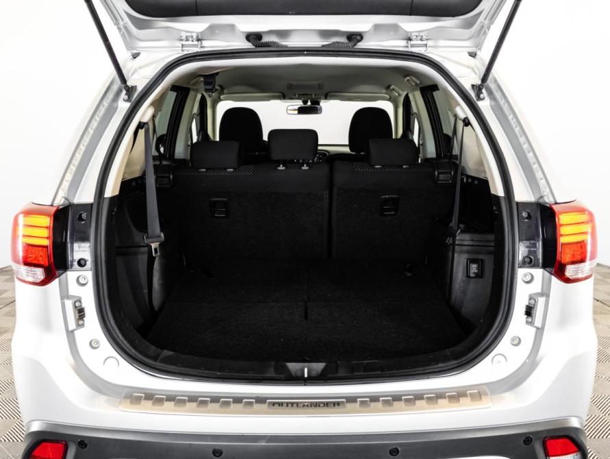 Mitsubishi Outlander III Рестайлинг 3 Санкт-Петербург  - изображение 25