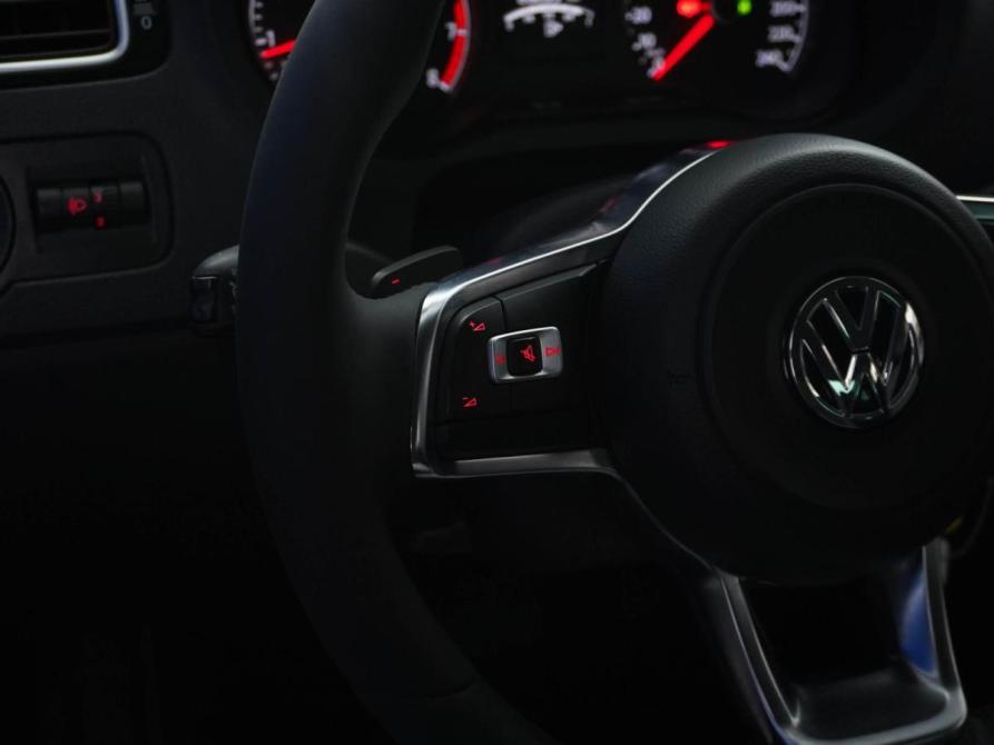 Volkswagen Polo V Рестайлинг Москва  - изображение 12