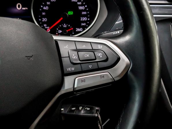 Volkswagen Tiguan II с пробегом 2021 года, цена 2 205 000 рублей, 145075 км, внедорожник, Автокод Объявления