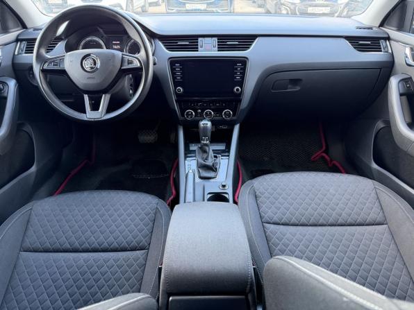 Skoda Octavia III (A7) Рестайлинг с пробегом 2018 года, цена 1 850 000 рублей, 124810 км, лифтбек, Автокод Объявления