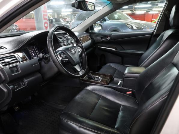 Toyota Camry VII (XV50) Рестайлинг с пробегом 2016 года, цена 1 849 000 рублей, 219815 км, седан, Автокод Объявления